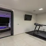 Villa Titanium *
